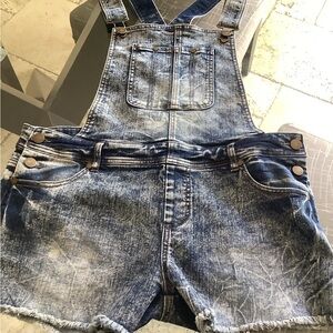 Fire Los Angeles Overall Bib Short Women’s  Blue Denim Casual  Y2K. MEDIUM